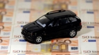 Αλλάζουν οι φόροι στα αυτοκίνητα - Μειώνονται τεκμήρια, φόρος πολυτελείας - Τέλη κυκλοφορίας ανάλογα με τους μήνες που κινείται το όχημα