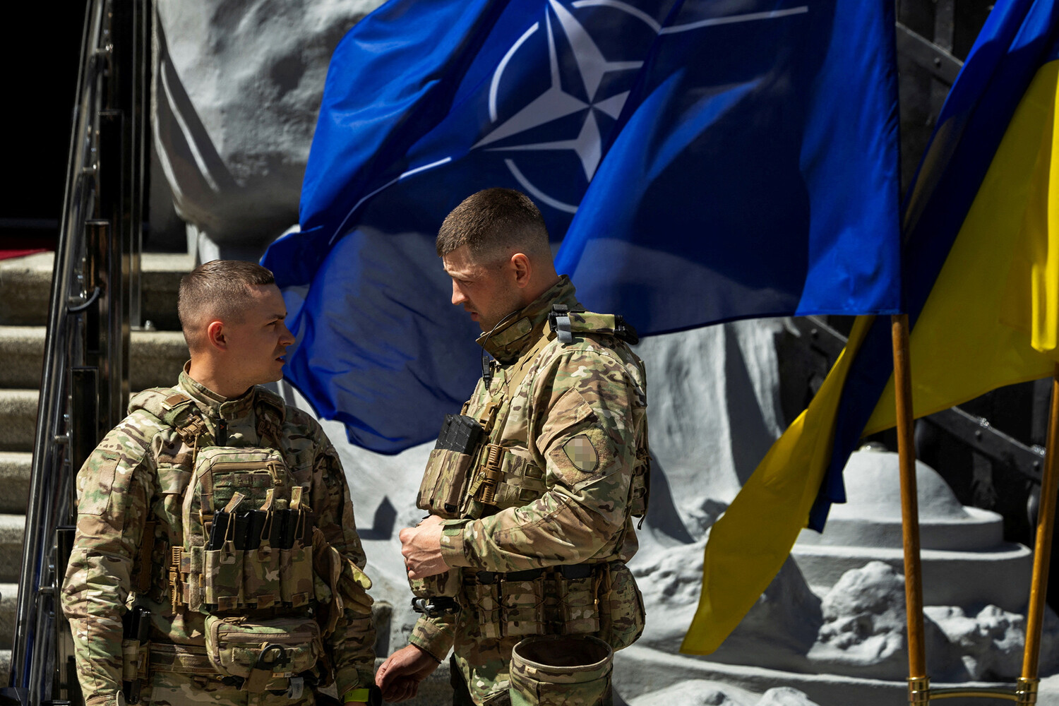 2024-06-25T080627Z_428295752_RC2AG7ALVBMW_RTRMADP_3_UKRAINE-CRISIS-ZHOVKVA-pic4_zoom-1500x1500-69302.jpg