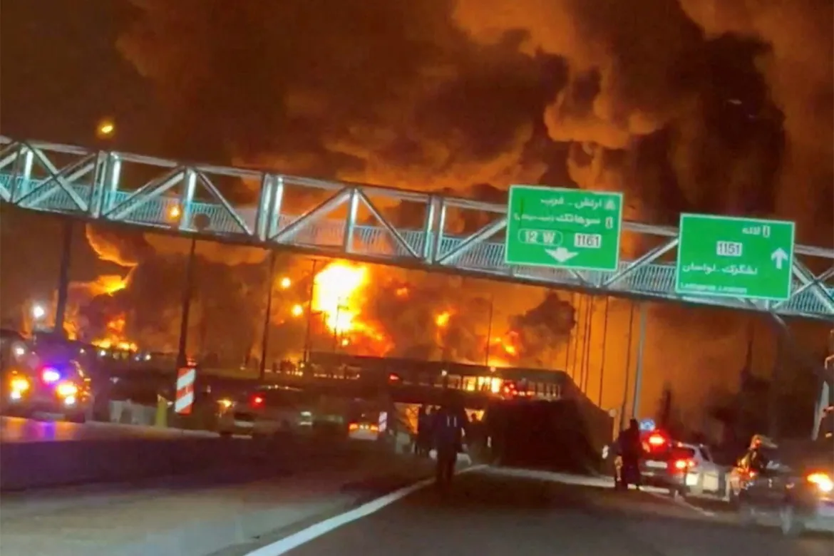 2026-03-08T030028Z_767123733_RC220KAOSOSA_RTRMADP_3_IRAN-CRISIS-TEHRAN-OIL-REFINERY-1-1772964346.webp