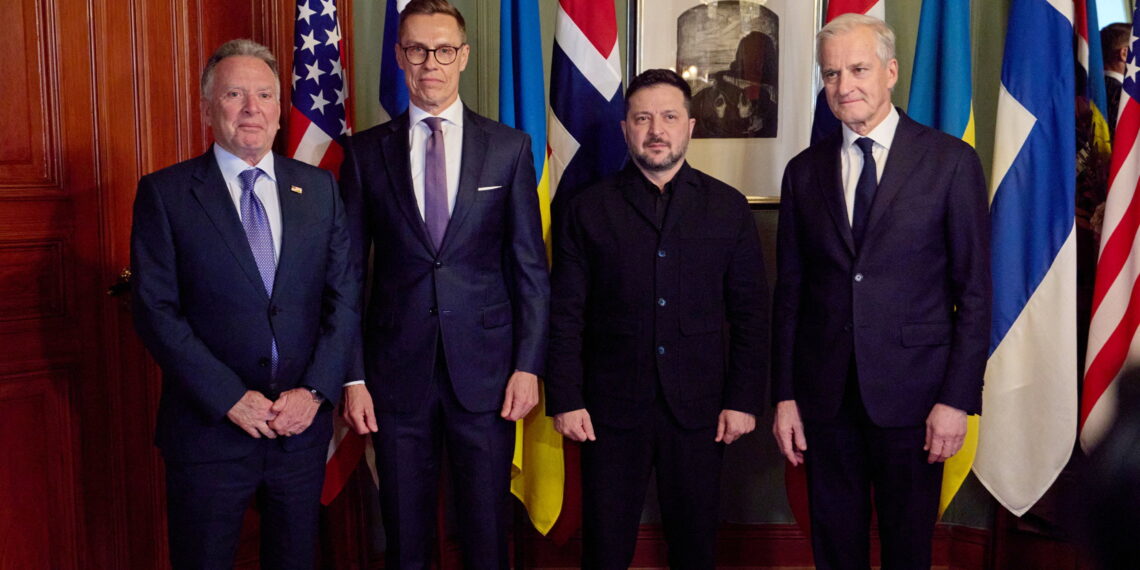 STEVE WITKOFF INVIATO SPECIALE DEGLI STATI UNITI, VOLODYMYR ZELENS'KYJ ZELENSKY PRESIDENTE DELL'UCRAINA, JONAS GAHR STORE PRIMO MINISTRO NORVEGIA, ALEXANDER STUBB PRESIDENTE REPUBBLICA FINLANDIA