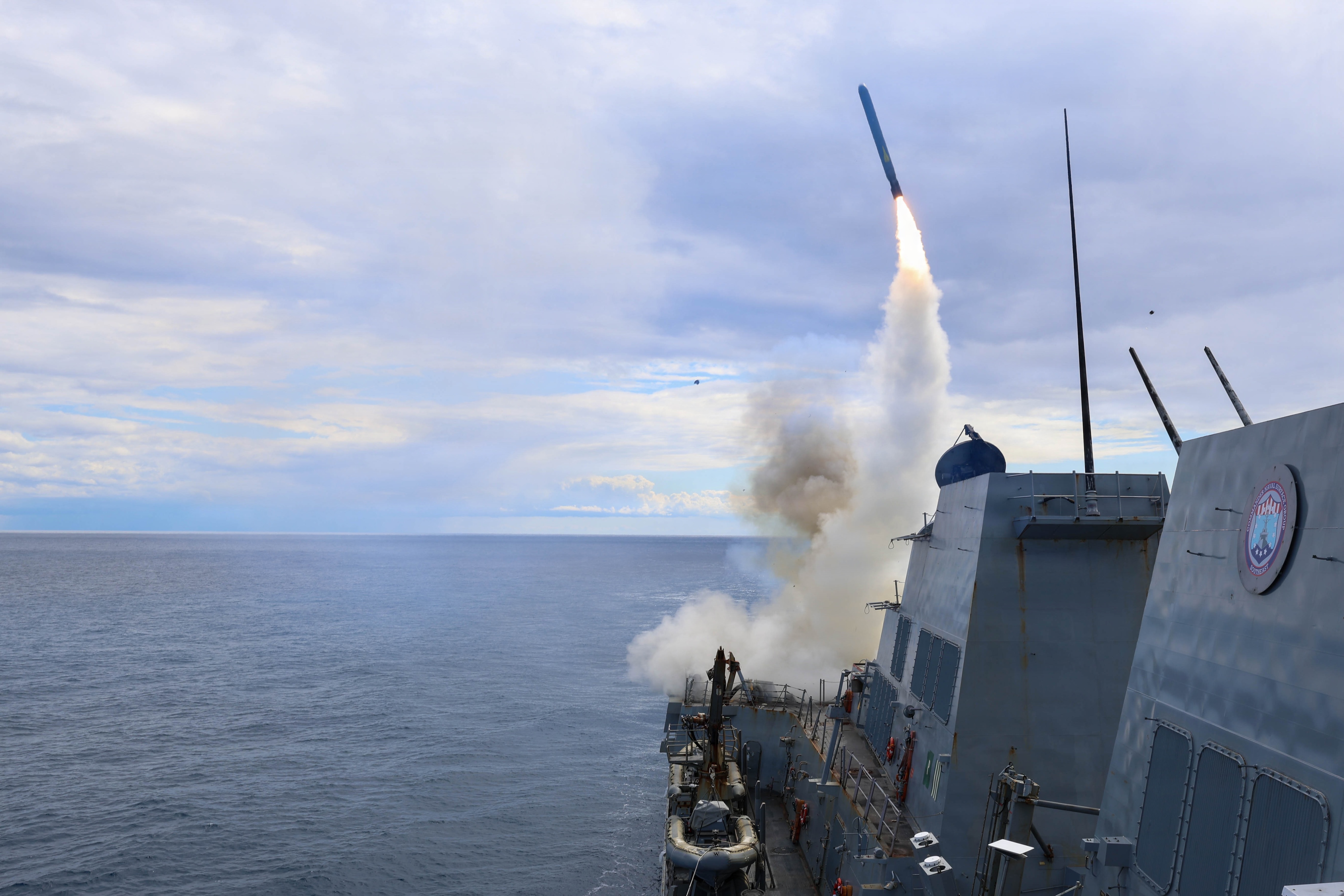 Arleigh Burke-class guided-missile destroyer USS Thomas Hudner (DDG 116) fires a Tomahawk land attack missile in support of Operation Epic Fury, Mar. 1, 2026. (U.S. Navy photo)