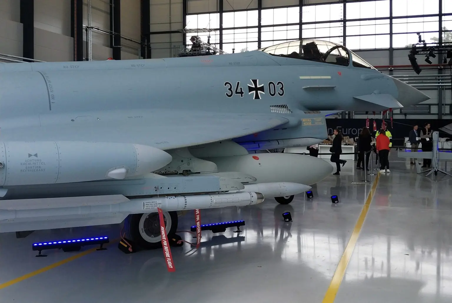 Eurofighter-Tranche-4-predstavlenyj-na-samiti-Airbus-Defence-u-Manhingu.Foto-Craig-Hoyle-FlightGlobal-1536x1030.webp