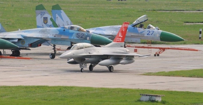F16_3.jpg