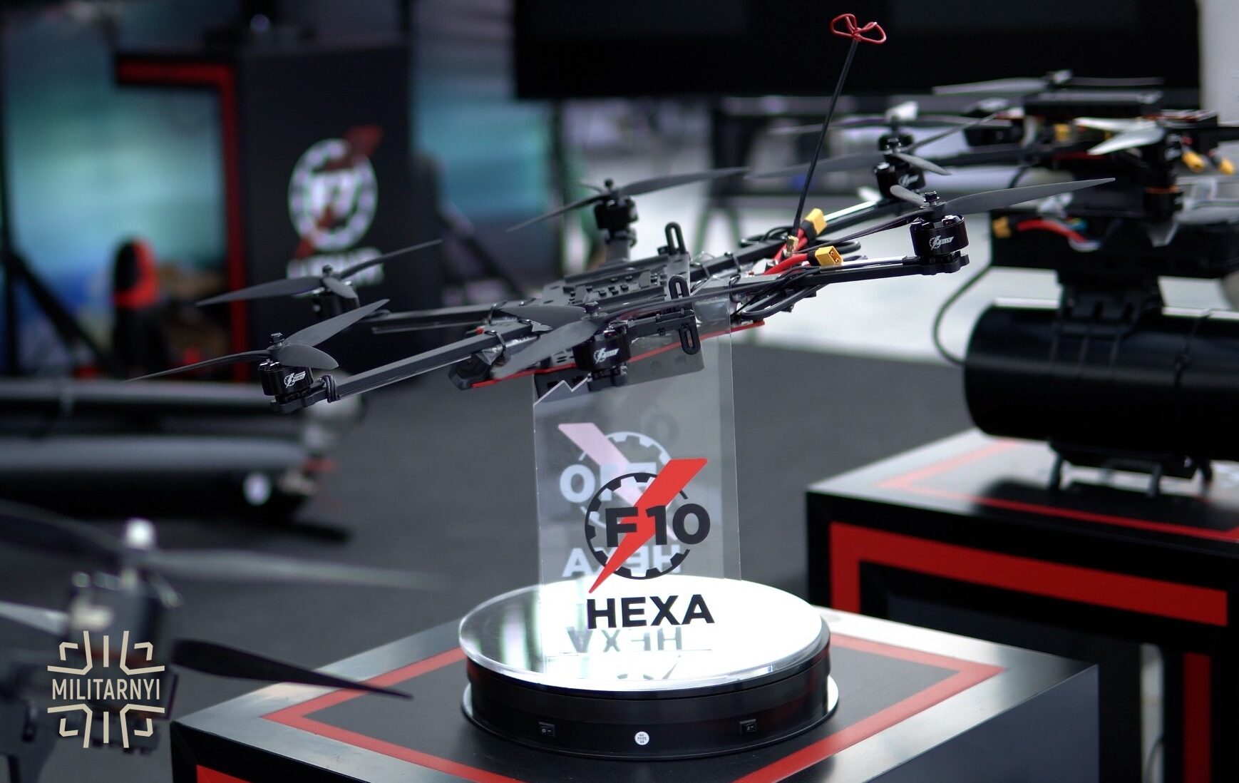 FPV-dron-F10-vid-F-Drones-e1783347861742.jpg
