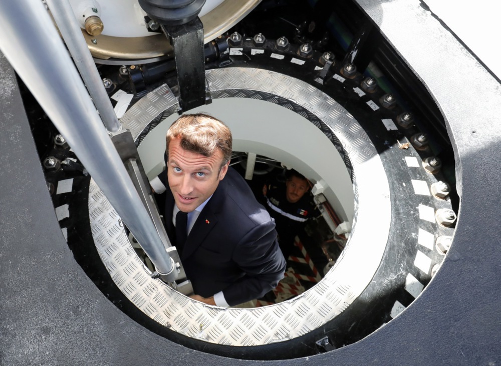 Macron-nuclear-submarine.jpg