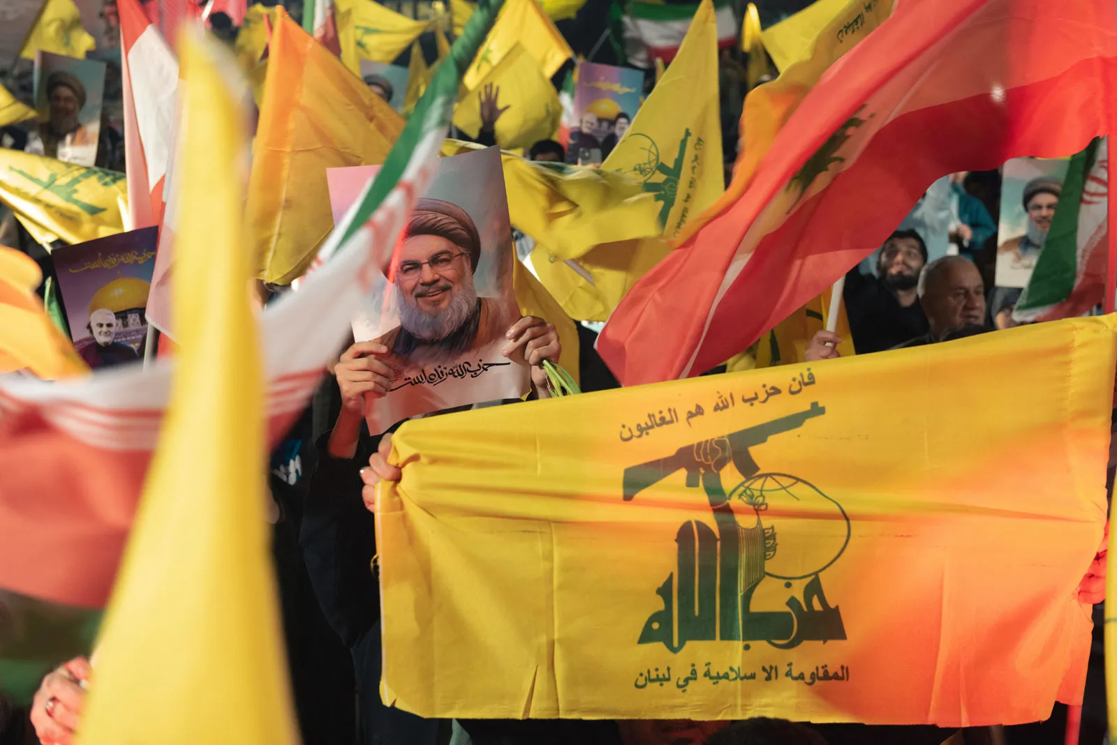 People-rally-Hezbollah-Tehran-Iran-after-missile-strike-in-Israel-October-1-2024.webp