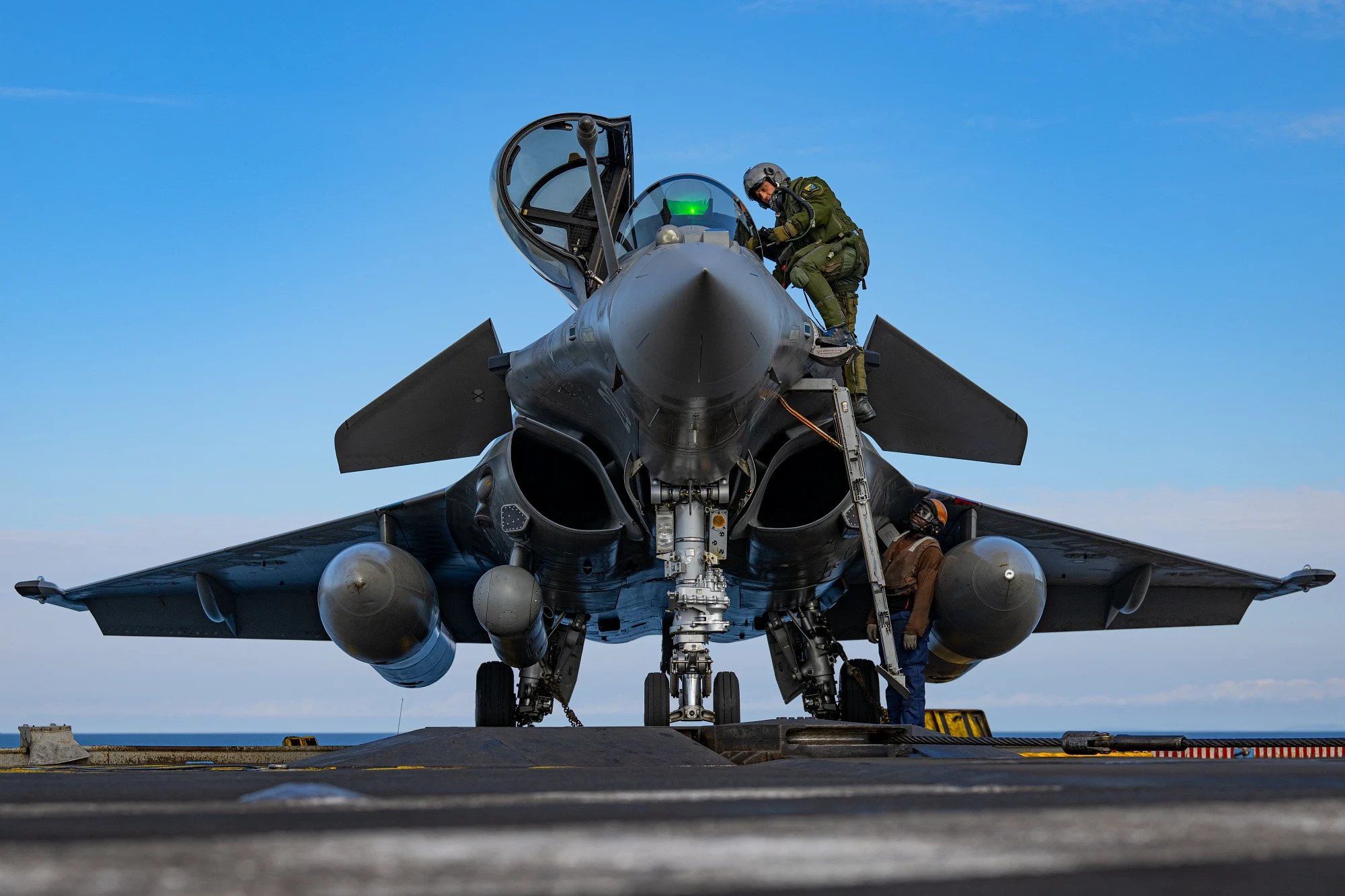 Pilot-with-a-Dassault-Rafale.jpg