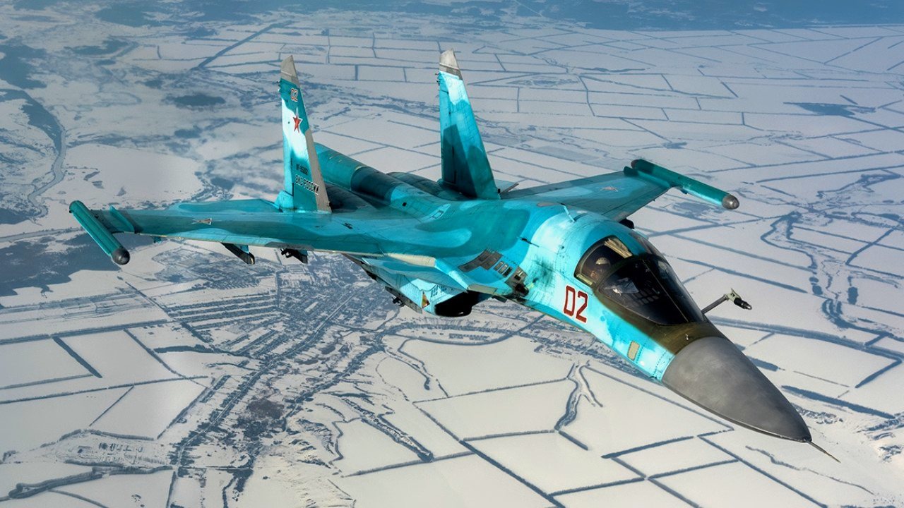 Su-3420Fullback2028129.jpg