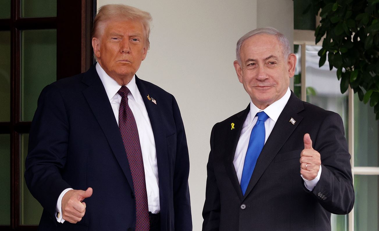 Trump_Bibib.JPG