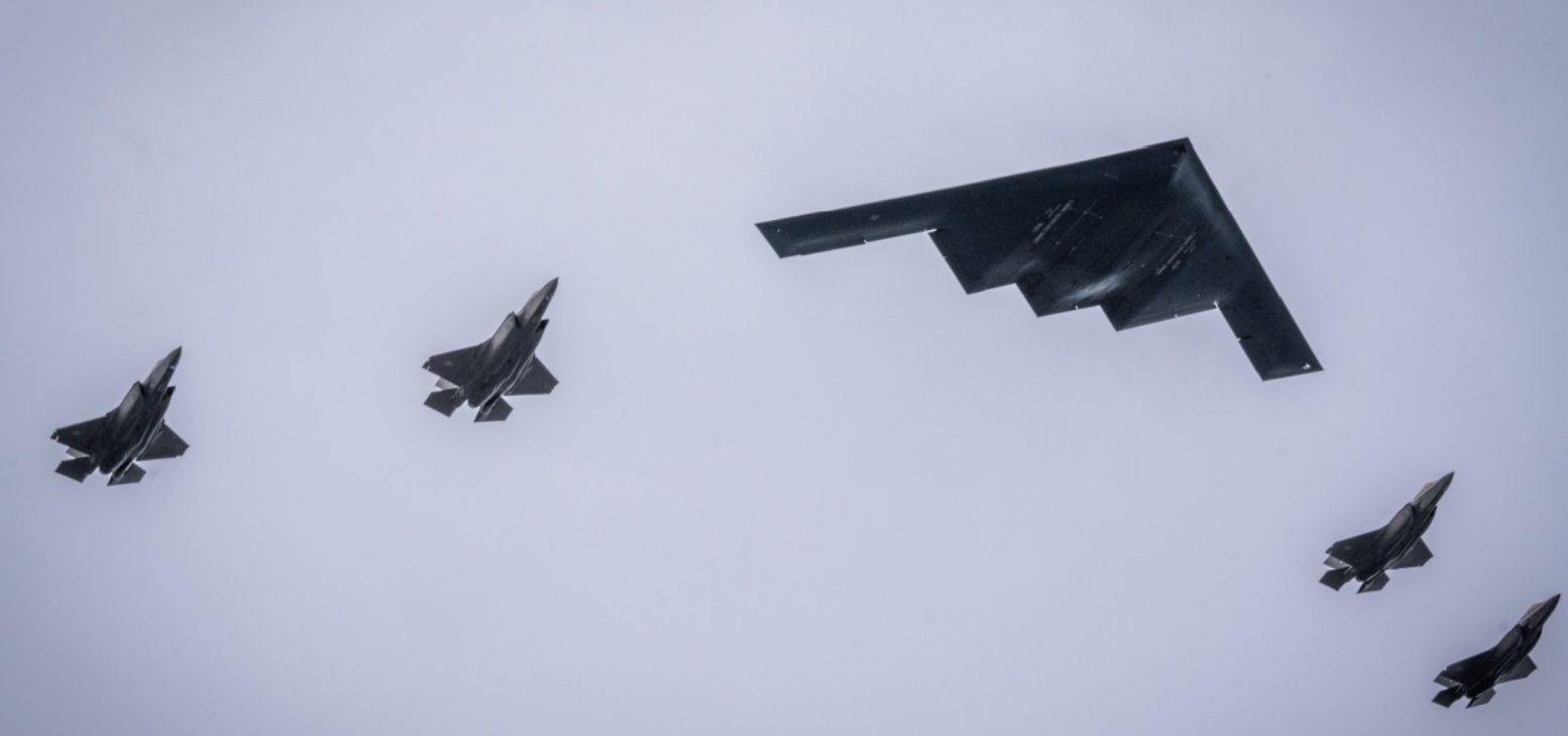 airplanes_1.jpg