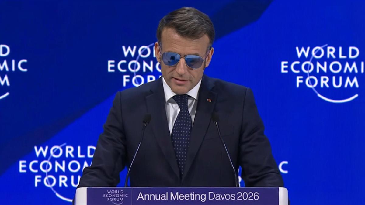 davos_macron_1.jpg