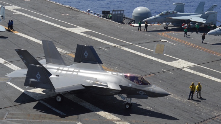 f35_8.jpg