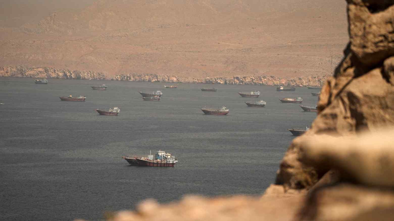 hormuz_b.jpg