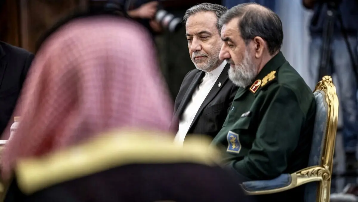 iran_2_11.webp