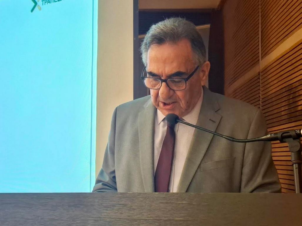 marakakis.JPG