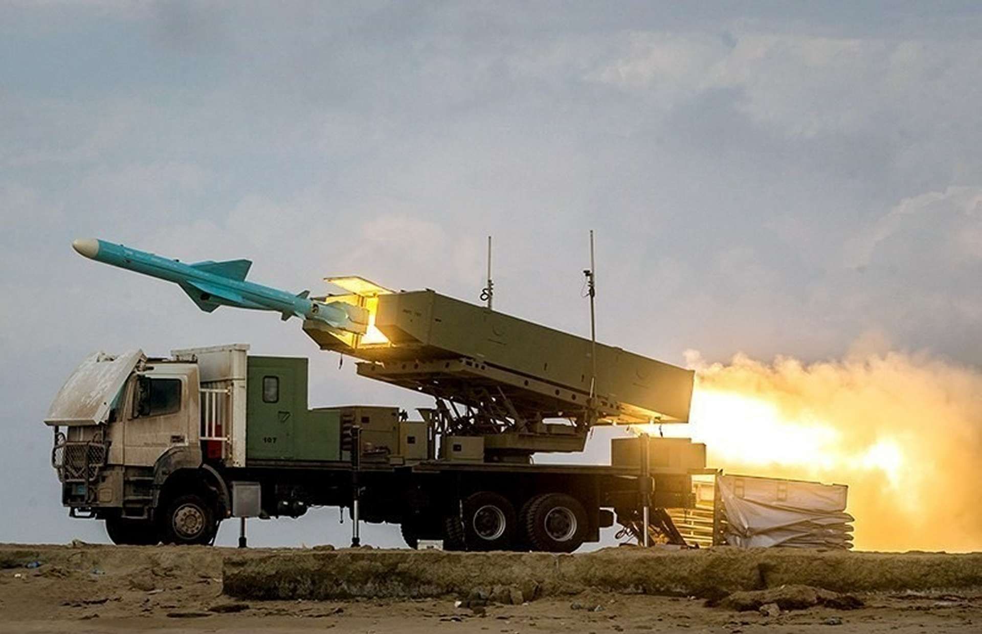 missiles_2.jpeg