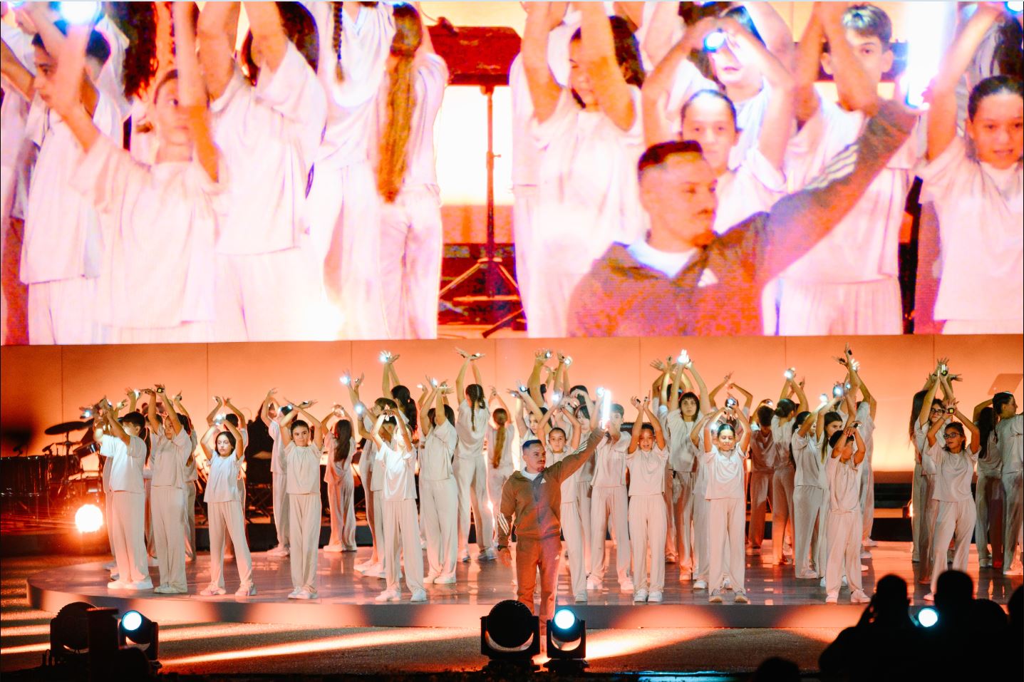 petrounias.JPG