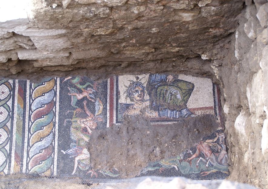 ploitinopoli.JPG