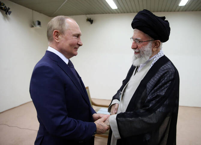 putin_khamenei_1.jpg