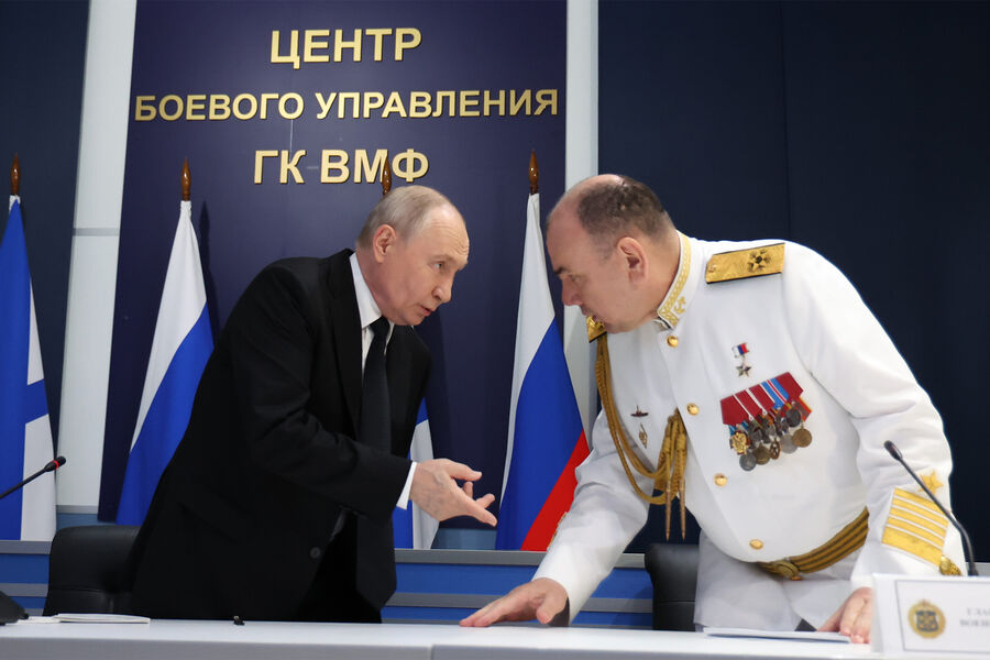 putin_navy.jpg