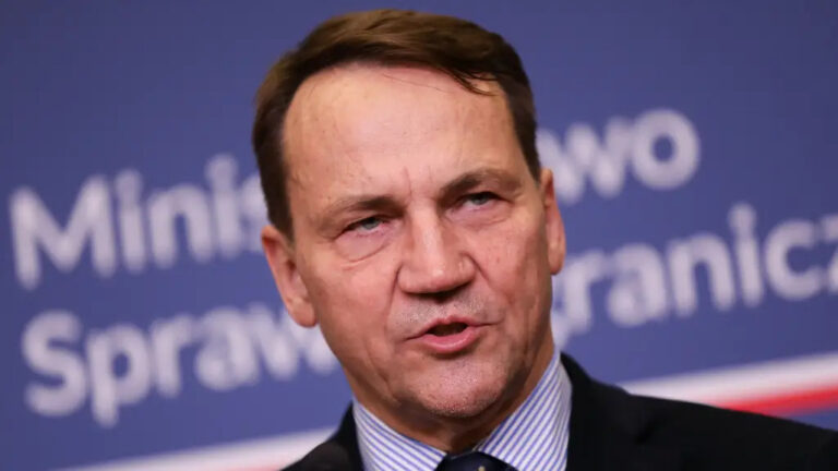 sikorski_1.jpg