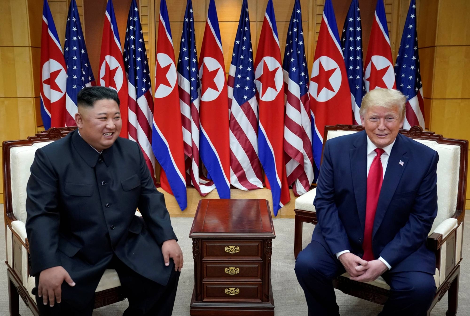 trump_2_21.jpg