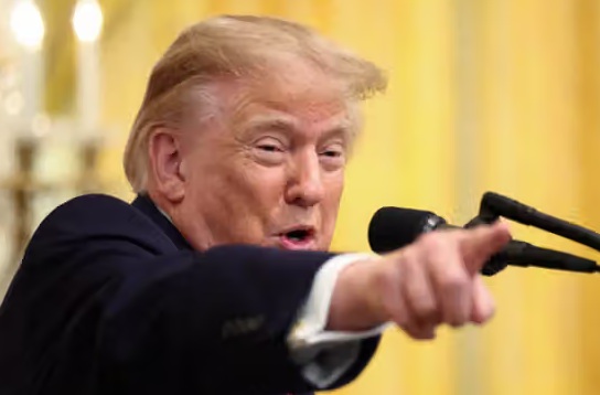 trump_2_23.jpg