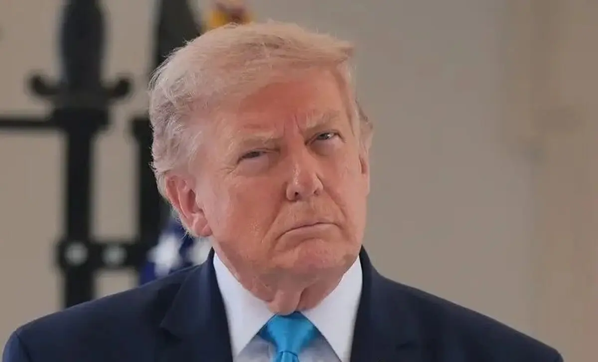 trump_42.webp