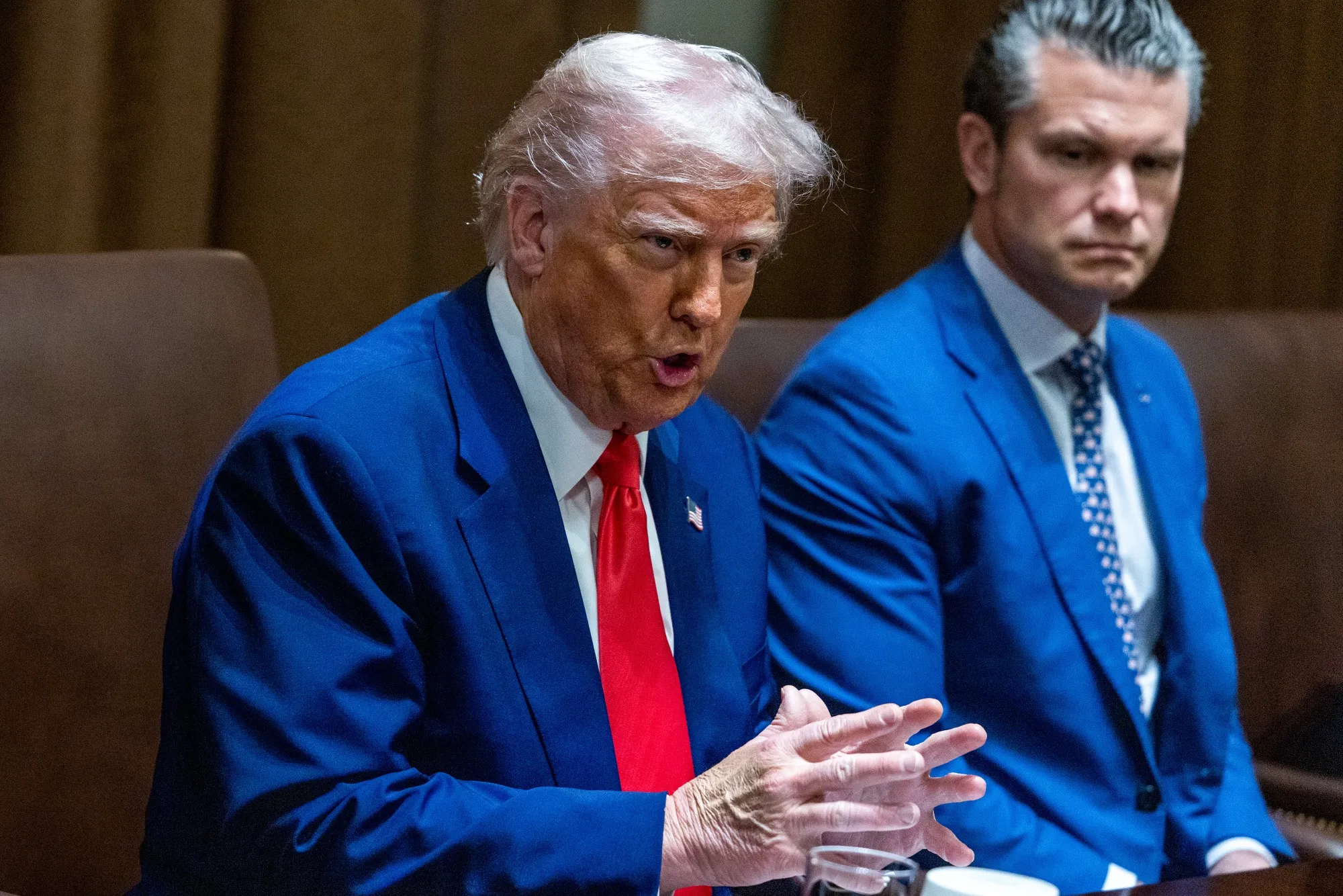 trump_hegseth_3.webp