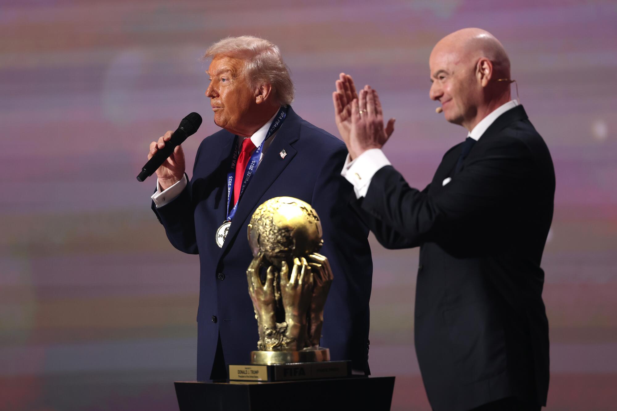 trump_infa.jpg