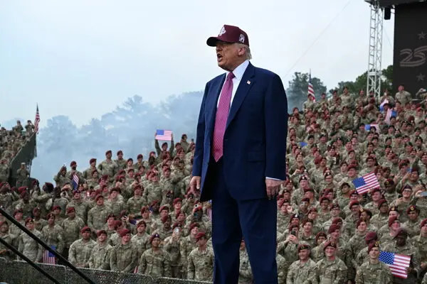 trump_military_1.webp