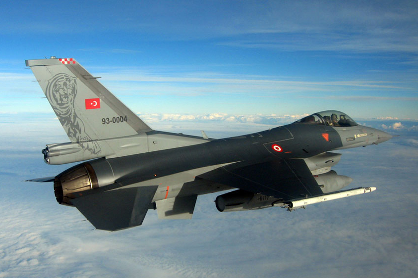 turkeyF16clouds_1.jpg