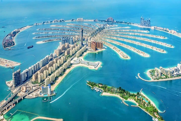 united-arab-emirates-in-pictures-beautiful-places-to-photograph-the-palm-jumeirah.jpeg