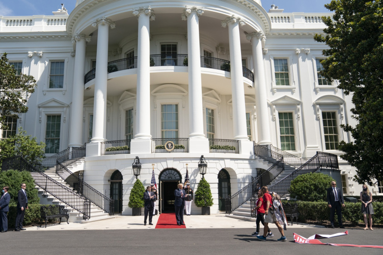 white_house_2.jpg