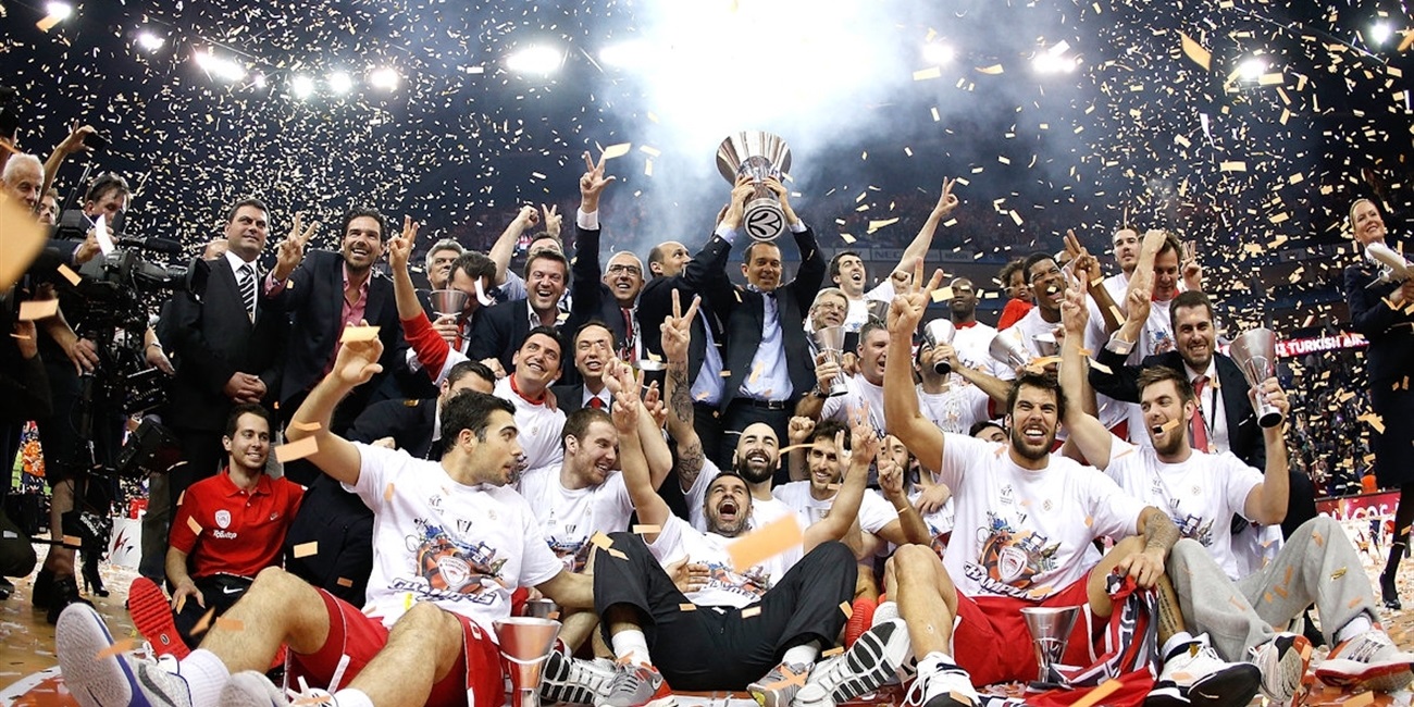 olympiacos-piraeus-champ-euroleague-2012-13-final-four-london-2013-45597.jpg