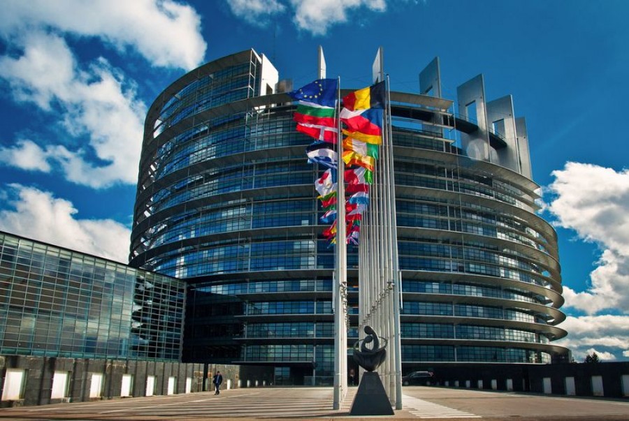 Το Ευρωπαϊκό Κοινοβούλιο ζητά να μην κλείσουν ξανά τα σύνορα στην Σένγκεν