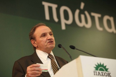 Τζουμάκας: ΠΑΣΟΚ και ΝΔ, «Πλυντήριο ΑΕ» - «Εκτροφείο διαφθοράς» η Β' Αθηνών