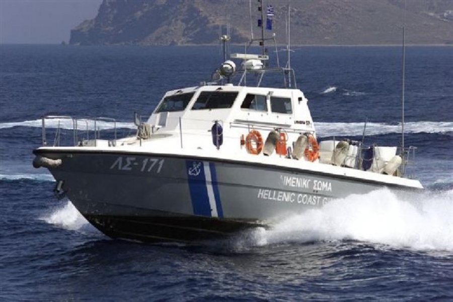 Σκηνικό έντασης στο Αιγαίο - Daily Sabah: Ελληνικά σκάφη άνοιξαν πυρ εναντίον πλοίου με σημαία Κομόρες