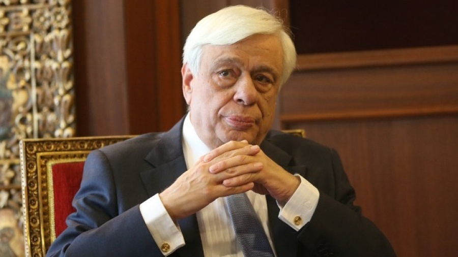 Αλληλεγγύη για το προσφυγικό ζητά από την ΕΕ ο Παυλόπουλος - Επιστολές σε von der Leyen, Σχοινά