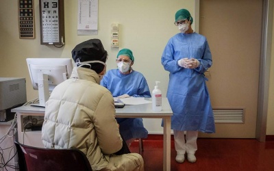 Κορωνοϊός: Ξεπέρασαν τα 1.000 τα κρούσματα του ιού στην Τσεχία - Ο πρώτος θάνατος στην Ρουμανία