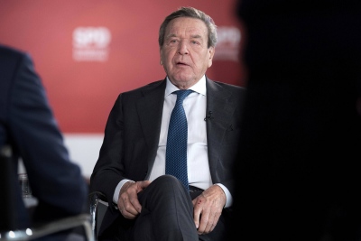 Στη Μόσχα ο πρώην καγκελάριος Gerhard Schröder για... δουλειές