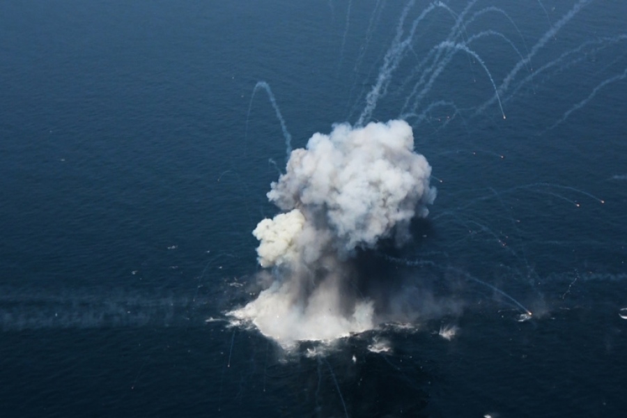 Νέα επίθεση σε τάνκερ: Βαρύ χτύπημα με βλήμα κοντά στο λιμάνι της Fujairah - Μυστήριο στον Περσικό