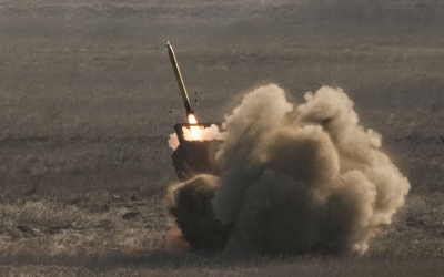 Αιματηρό ουκρανικό χτύπημα με HIMARS κατά αμάχων στο Yenakiyevo  - 2 νεκροί και 21 τραυματίες