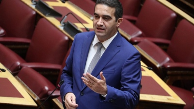 Ο Κατρίνης το πρώτο θύμα του «χρονοκόφτη» στη Βουλή - Το μικρόφωνο έκλεισε αυτόματα