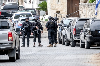 Παραδόθηκαν τα τρία αδέρφια που αναζητούνταν για το μακελειό στα Βορίζια - Δεν έχουν εντοπιστεί τα όπλα