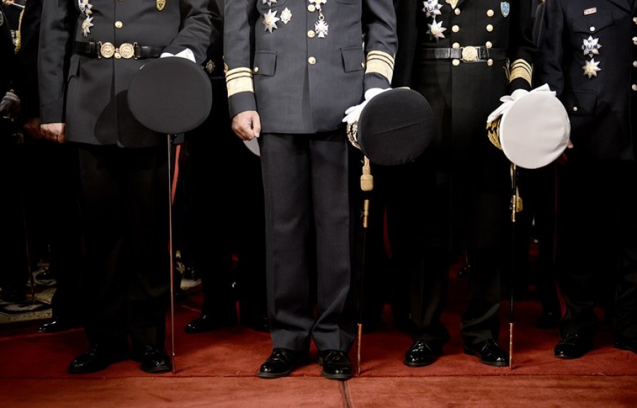 Αυτοί είναι οι μισθοί των Ελλήνων αξιωματικών