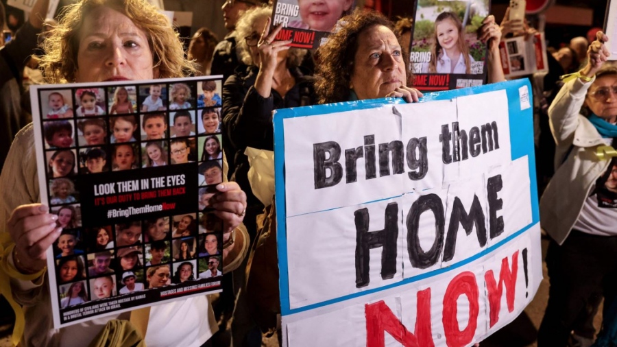 Ισραήλ: Οργή κατά Netanyahu από συγγενείς αιχμαλώτων της Hamas και διαδηλωτές - «Θα καεί η χώρα» προειδοποιούν