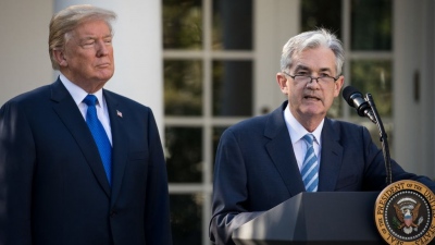 Ετοιμάζει σύγκρουση με τον Powell ο Trump… - Όλα τα σενάρια για τη Fed εάν εκλεγεί πρόεδρος των ΗΠΑ