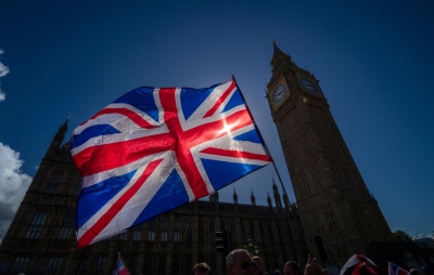 Ρήγμα Βρετανίας – ΗΠΑ για Ιράν – Starmer: Δεν δίνουμε βάσεις για χτυπήματα σε γέφυρες