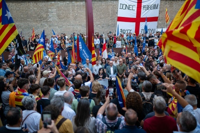 Ισπανία: Η νέα ακροδεξιά δύναμη στην Καταλονία, αλλάζει τις ισορροπίες για τους συμμάχους του Sanchez